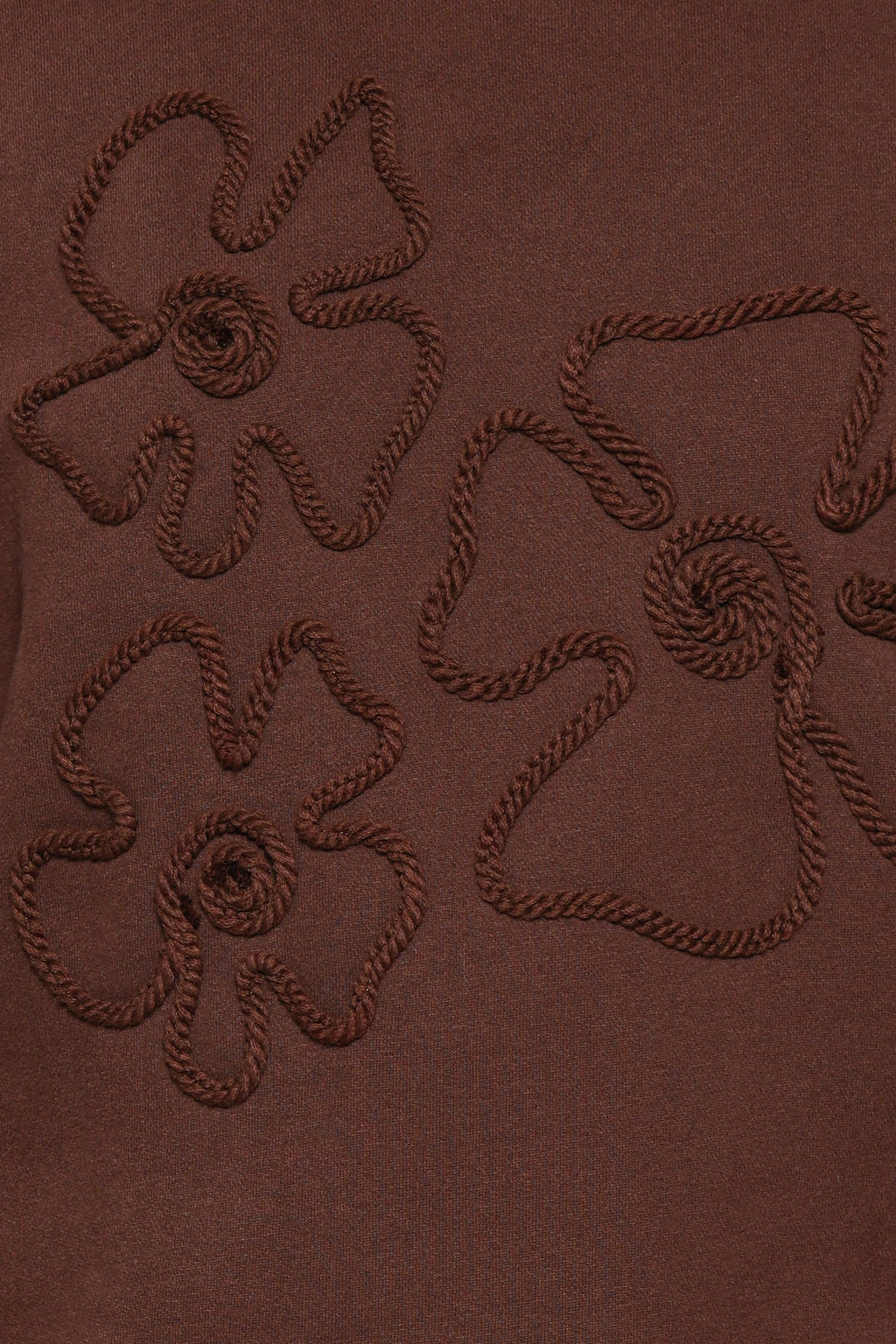 Sudadera bordada: marrón chocolate