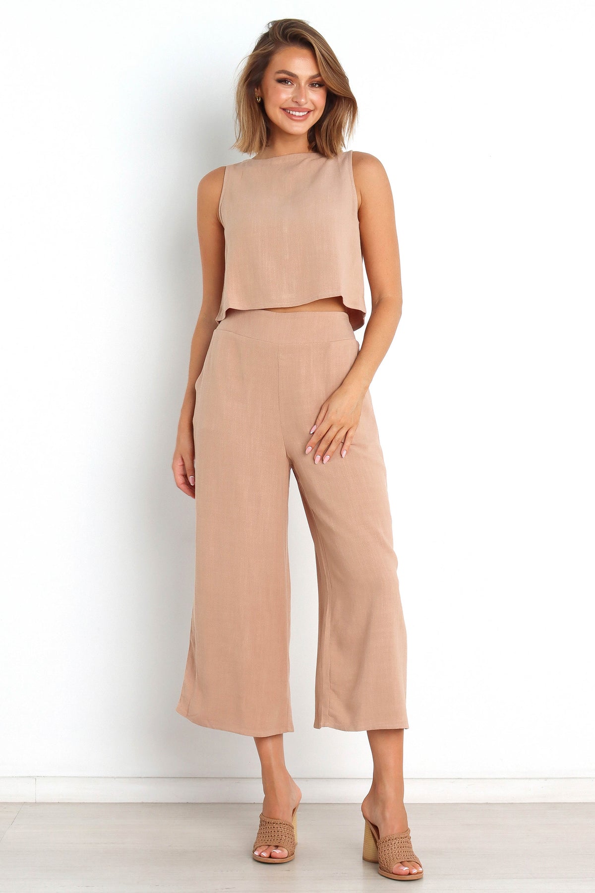 Wide Leg Pants - Brown