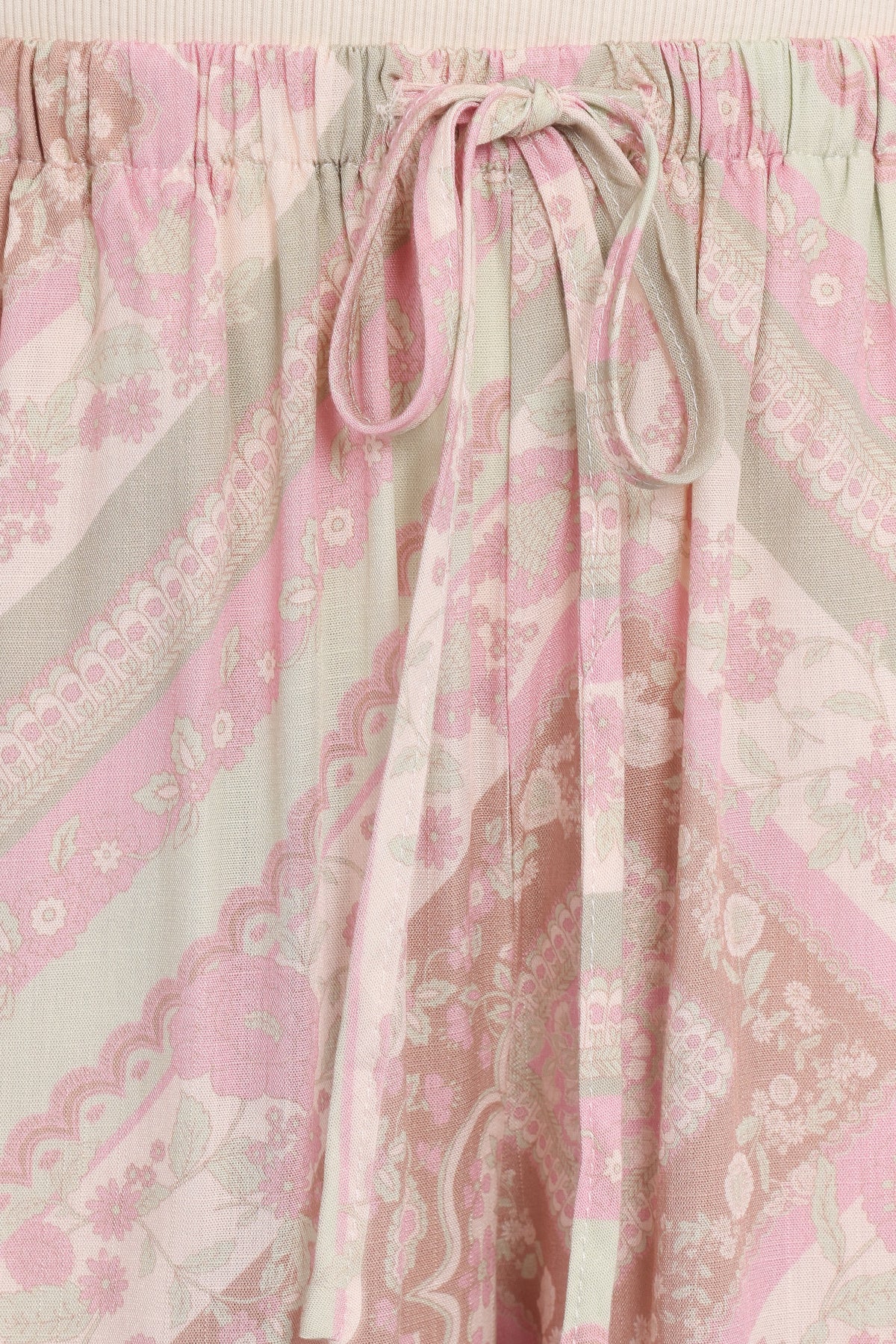 Hose mit weitem Bein – Salbeigrünes Paisleymuster
